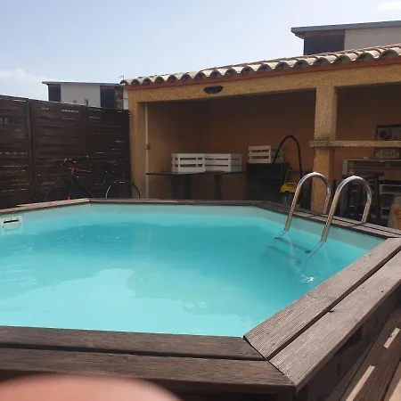 Les Salines De Reveillon Semesterbostad *